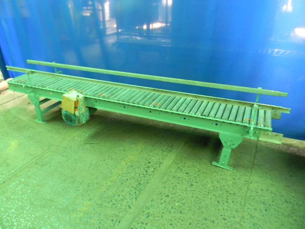 Case Conveyor - Live Roller 